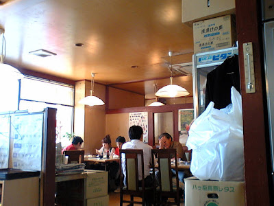 三笠 松山店・店内